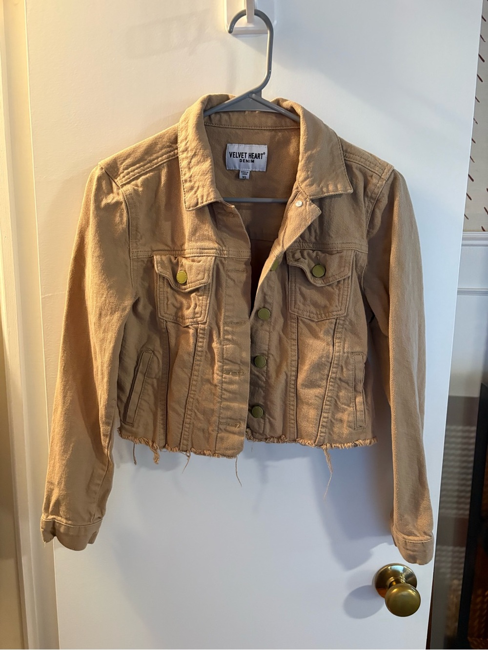 Velvet Heart | Denim Cropped Jacket with Frayed Hem